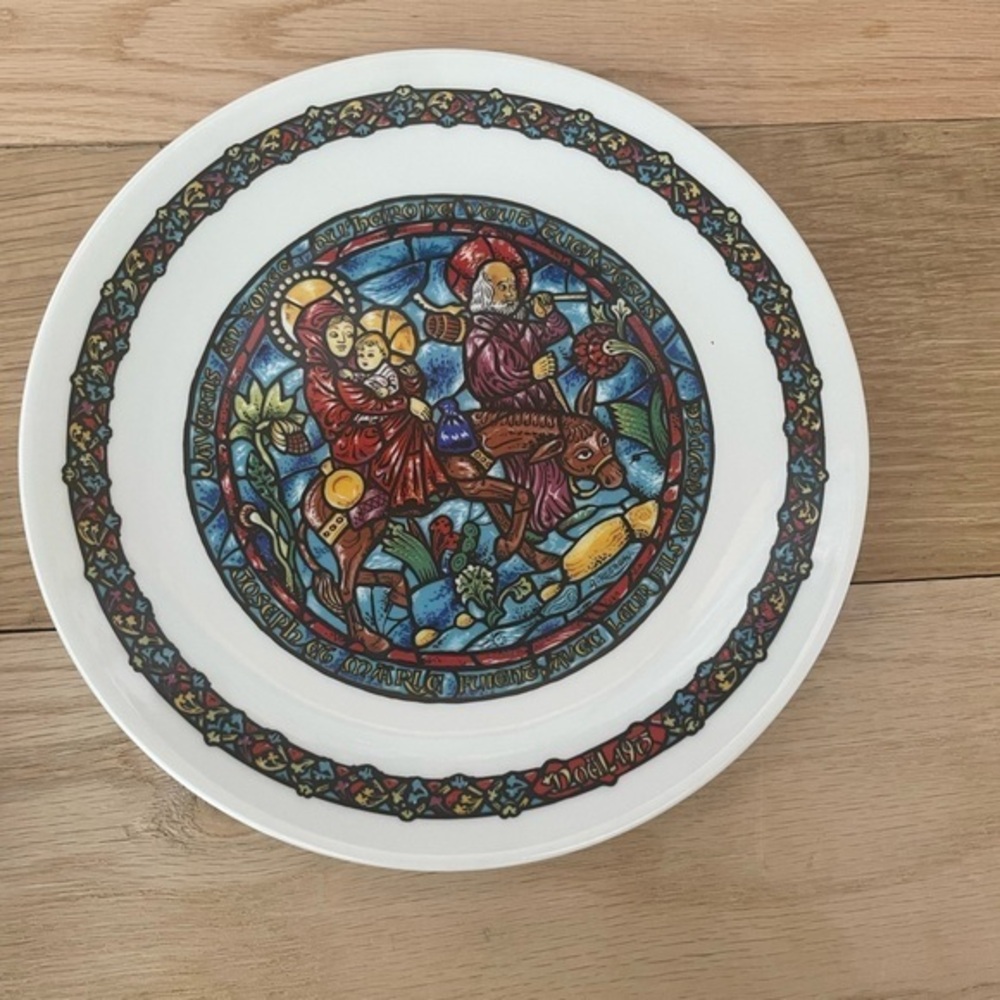 HENRI D'ARCEAU.L.& FILS Limoges France Collectors Plate “ The Nativity”1976